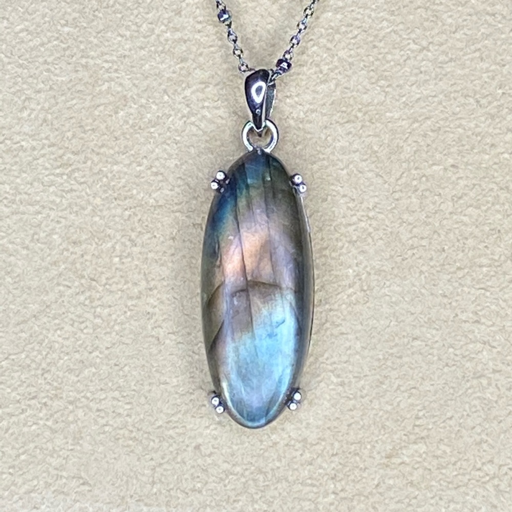 Oval Labradorite Pendant with Black Plated Sterling Silver Satellite Chain